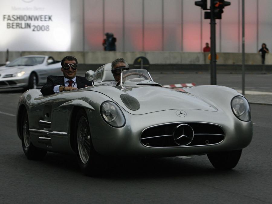  Mercedes-Benz 300 SLR 1955 года  (фото 57 из 69)
